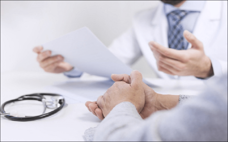 Sử dụng đúng liều lượng theo chỉ định của bác sĩ, đồng thời không được tự ý tăng giảm liều, ngưng thuốc trong thời gian điều trị.